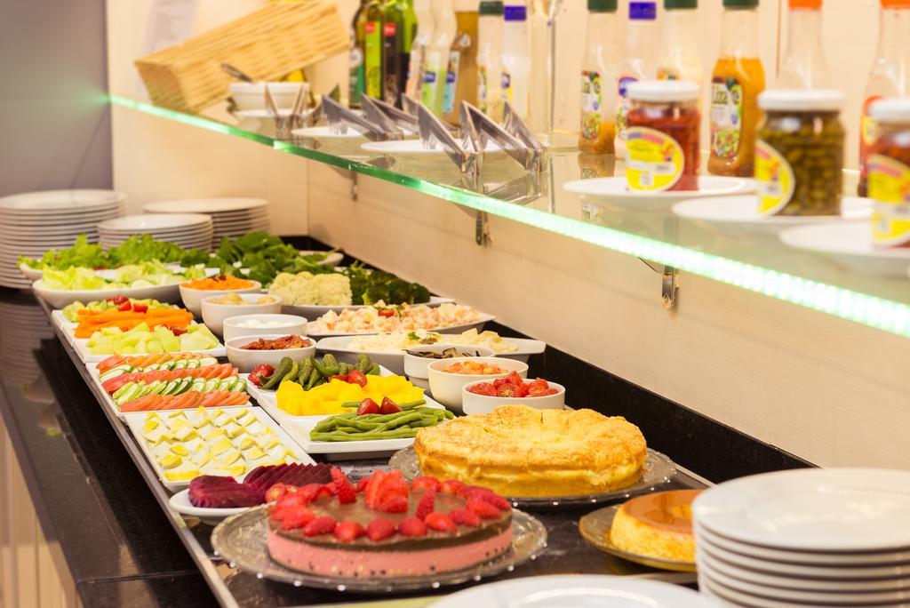 Hotel Kk Itu Dış mekan fotoğraf